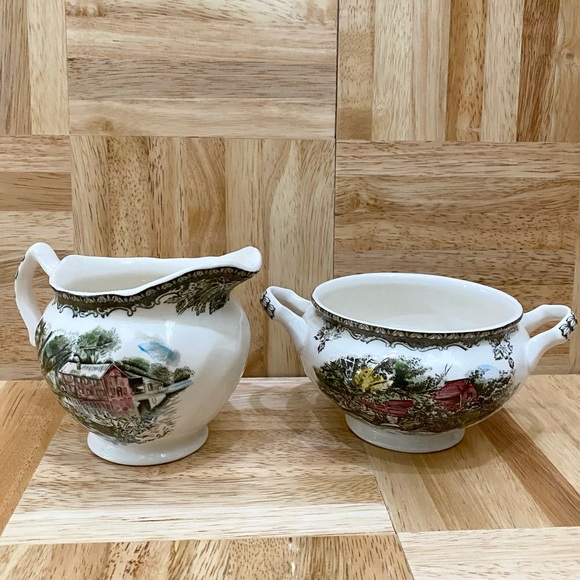 Vintage Johnson Bros The Friendly Village Sugar Bowl (No Lid) & Creamer Set - Picture 2 of 14